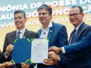 André Maurício assume reitoria da UFS e ministro da Educação anuncia investimentos para Sergipe