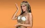 Anitta articula para ser rainha de bateria da Mocidade e critica notas do Carnaval 2026