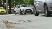 Asfalto irregular no Rio gera 12 mil chamados em 3 meses e preocupa motoristas
