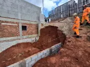 Barranco desaba e mata trabalhador durante obra em Ervália, na Zona da Mata mineira