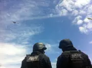 Bope desarma bomba caseira encontrada em frente a sede de torcida organizada em Maceió