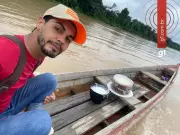 Confeiteiro acreano atravessa rios de barco para entregar bolos em comunidades isoladas