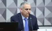 CPI do INSS investiga repasses de R$ 55,7 milhões do grupo J&F para programa suspenso