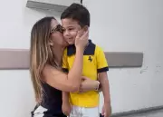 Criança sobrevivente de queda de prédio em Caruaru agradece equipe médica em reencontro emocionante