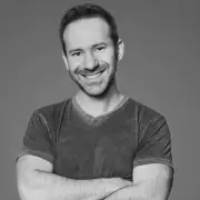 Da Ucrânia à Forbes: a trajetória de Leonid Radvinsky, bilionário dono do OnlyFans