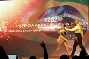 Dançarinos de SP representam Brasil no Mundial de Salsa no Chile em maio