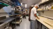 Dark kitchens: modelo de negócio sem atendimento ao público ganha força no Brasil