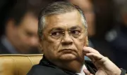 Dino vê 'desvio de finalidade' em emendas de senador a igreja aliada de Bolsonaro
