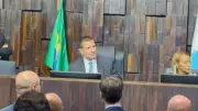 Douglas Ruas é eleito presidente da Alerj em votação contestada pela oposição