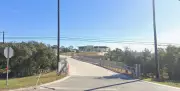 Estudante de 15 anos atira em professora e comete suicídio em escola do Texas