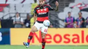 Flamengo e Corinthians empatam em 1 a 1 no Brasileirão; Rubro-Negro perde chance na liderança