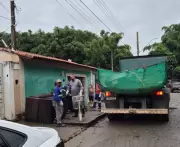 Guaratinguetá inicia limpeza após temporal que deixou seis desalojados e ruas alagadas
