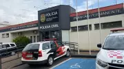 Homem é preso após agredir e esfaquear companheira em Mogi Guaçu, SP