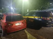 Homem é preso com carro clonado na Via Dutra, em Resende, após patrulhamento da PRF