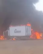 Incêndio em fábrica da Pif Paf destrói caminhões e motos em Visconde do Rio Branco