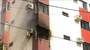 Incêndio em prédio residencial de Fortaleza mobiliza bombeiros; idosa de 90 anos é resgatada ilesa
