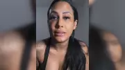 Influenciadora denuncia série de agressões por fisiculturista em vídeos emocionantes