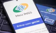 INSS suspende empréstimos consignados do C6 após cobranças indevidas a aposentados