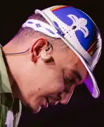 João Gomes lança EP 'Trapzeiro ao vivo' com fusão de piseiro e rap, mas mistura não se concretiza