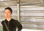 Jornalista americana é sequestrada no Iraque; vídeo mostra momento da captura