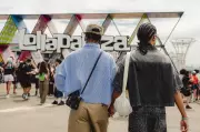 Lollapalooza Brasil 2026 encerra com público animado em shows memoráveis