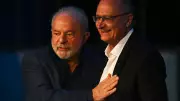 Lula confirma Alckmin como vice e pede a ministros que mudem 'promiscuidade' política