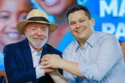 Lula e Alcolumbre planejam reunião para tratar de derrotas do governo no Senado