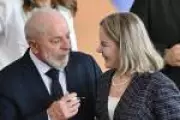 Lula e Gleisi buscam substituto para manter articulação política no Congresso