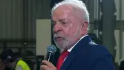 Lula lamenta ausência de Tarcísio em inauguração de fábrica chinesa e antecipa 2026 como 'verdade vs. mentira'