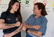 Mãe e filha são aprovadas juntas em Medicina no Tocantins após anos de estudo compartilhado
