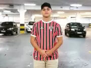 Motociclista em estado grave após colidir com carro estacionado em Rio Branco