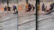 Motorista de aplicativo é resgatada após carro ser tomado por enxurrada em Bauru