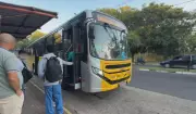 Novo sistema de ônibus em Presidente Prudente causa confusão e atrasos no primeiro dia