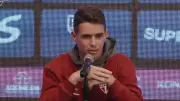 Oscar encerra carreira após síndrome vasovagal e fecha rescisão de R$ 10 milhões com São Paulo