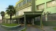 Pelotas retoma aulas após surto de virose que afetou 77 pessoas, maioria crianças