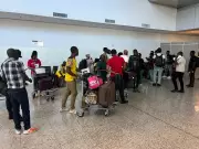 PF realiza mutirão para cadastrar haitianos retidos em Viracopos após 55 horas