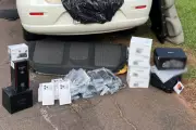 Polícia apreende R$ 345 mil em celulares sem nota fiscal em rodovia de Rosana