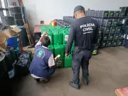Polícia Civil e ANP apreendem mais de 2 mil litros de óleo de carro suspeitos em Cuiabá