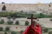Polícia de Israel impede cardeal de entrar na Igreja do Santo Sepulcro em Jerusalém