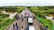 Protesto na Transamazônica bloqueia rodovia contra explosão do Pedral do Lourenço no Pará
