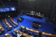 Senado aprova lei que tipifica 'vicaricídio' como crime hediondo no Brasil