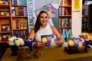 Ubatuba celebra lançamento de livro infantil com distribuição gratuita e bonecas artesanais