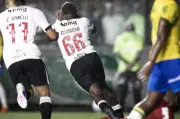 Vasco derrota Palmeiras de virada em São Januário com gols de Thiago Mendes e Cuiabano