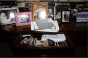 Vítimas de Epstein processam EUA e Google por exposição de identidades em documentos