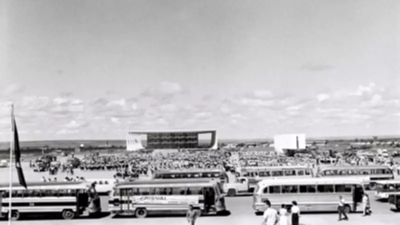 A longa jornada até Brasília: da ideia colonial à inauguração em 1960