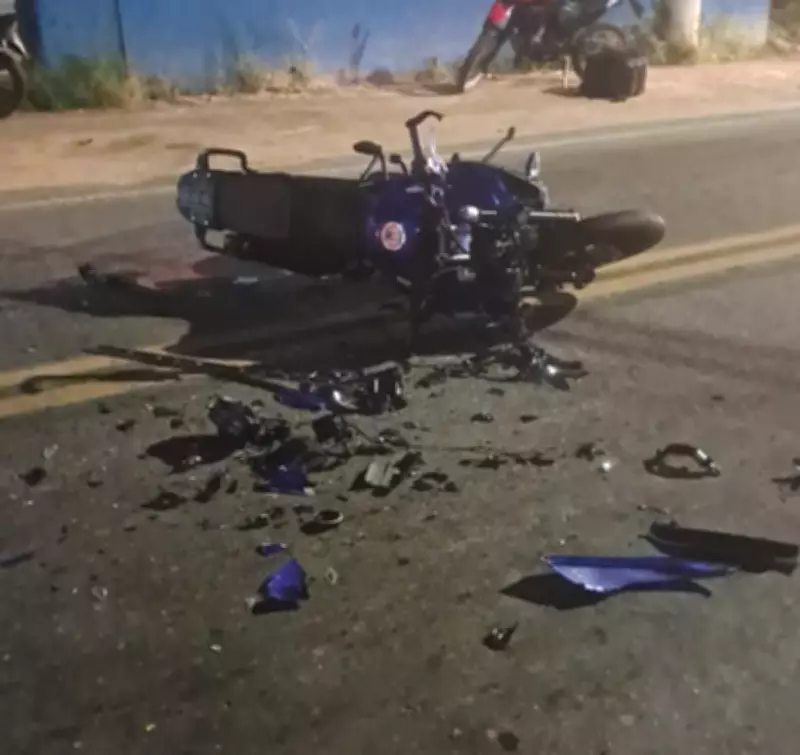 Acidente entre carro e moto deixa dois feridos na RJ-155 em Barra Mansa