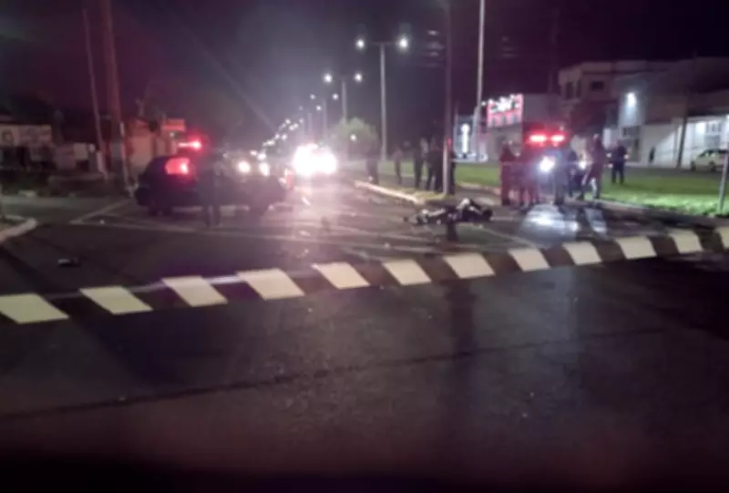 Acidente fatal em Campo Grande: colisão entre carro e moto mata militar de 20 anos