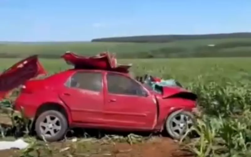 Acidente fatal na BR-364 em Jataí mata casal e deixa jovem ferido