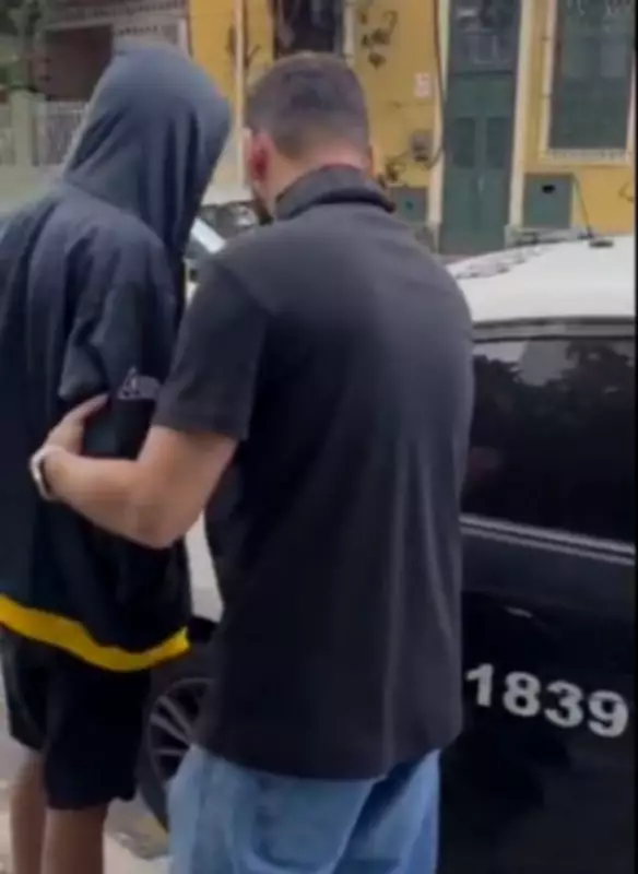 Adolescente de 16 anos é apreendido no Rio por incitar automutilação e planejar ataques violentos