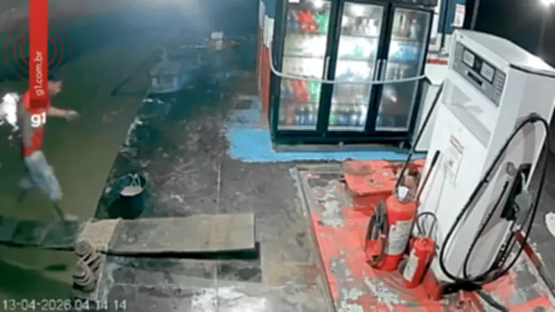 Adolescente indígena desaparece após cair em rio no Acre; buscas seguem nesta terça